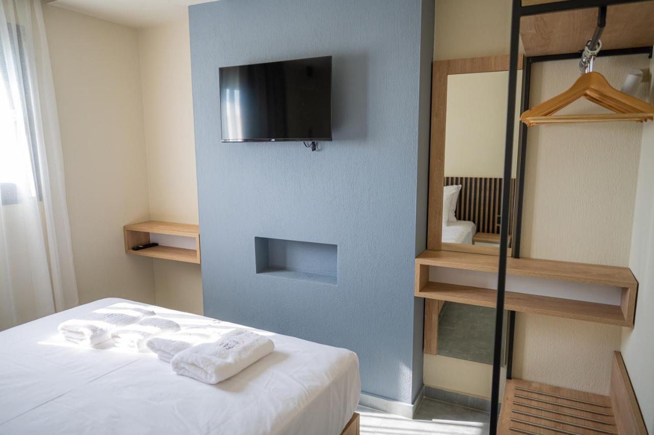 Fay Suites Flogita Exterior photo