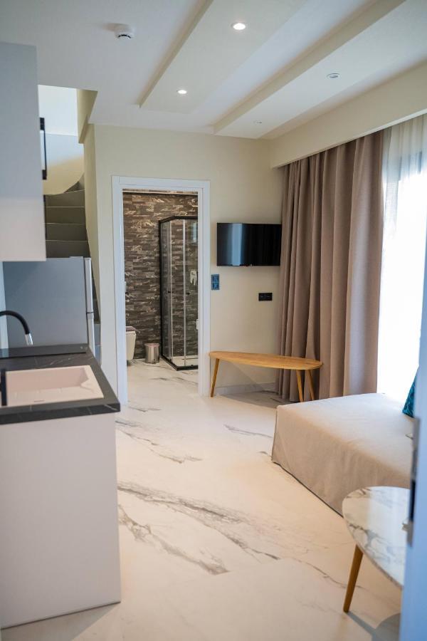 Fay Suites Flogita Exterior photo